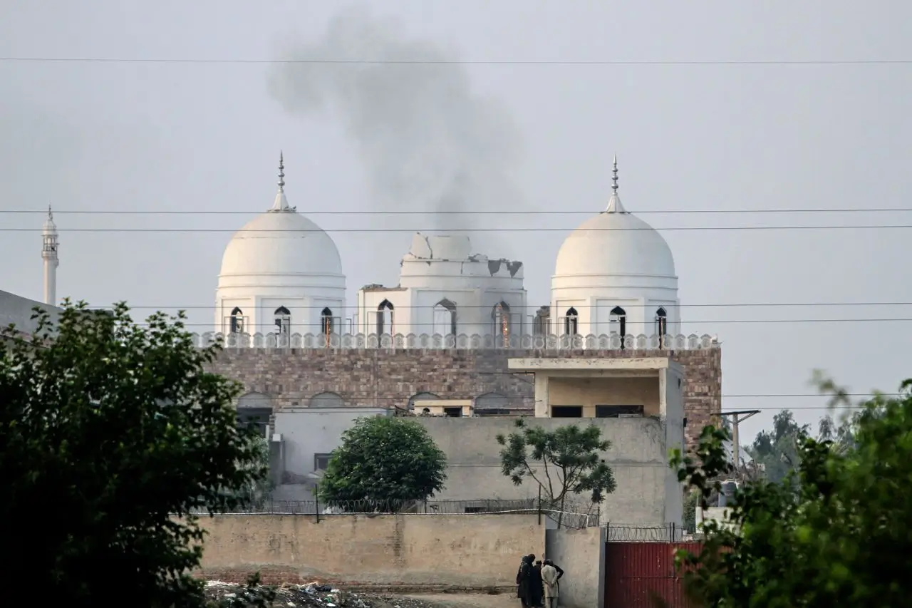 Trendsnip People outside a mosque damaged by an Indian missile strike, outskirts of Bahawalpur, Pakistan