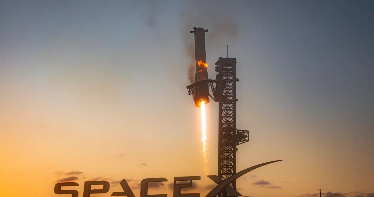 SpaceX’s Starship/Super Heavy rocket lifting off during its seventh test flight on January 16 SpaceX's Starship/Super Heavy Launches for Seventh Test Flight